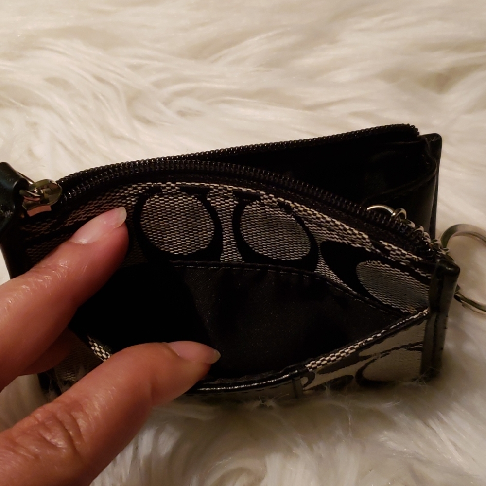 Coach Coin / Card Holder w/ keyring - Picture 6 of 8